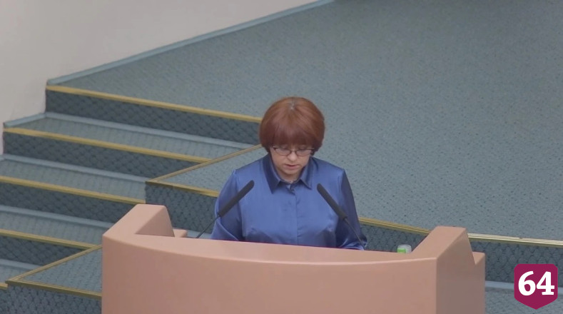 Молодые саратовцы знакомятся на офицерских балах и создают семьи